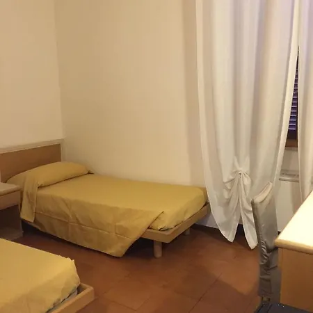 Marina Hotell 3*