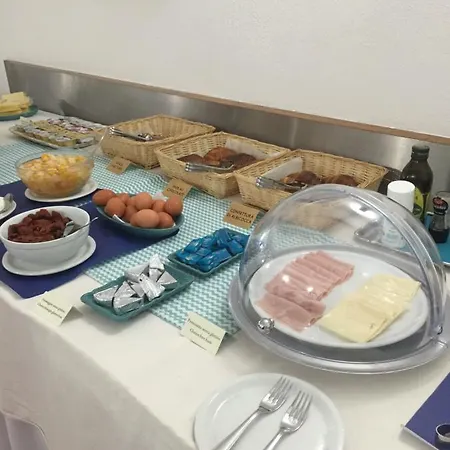 码头别墅酒店 酒店 3*